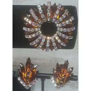 Lot of 2 Matching Brooch & Clip Earrings Brown/Amber & Aurora Borealis Unsigned
